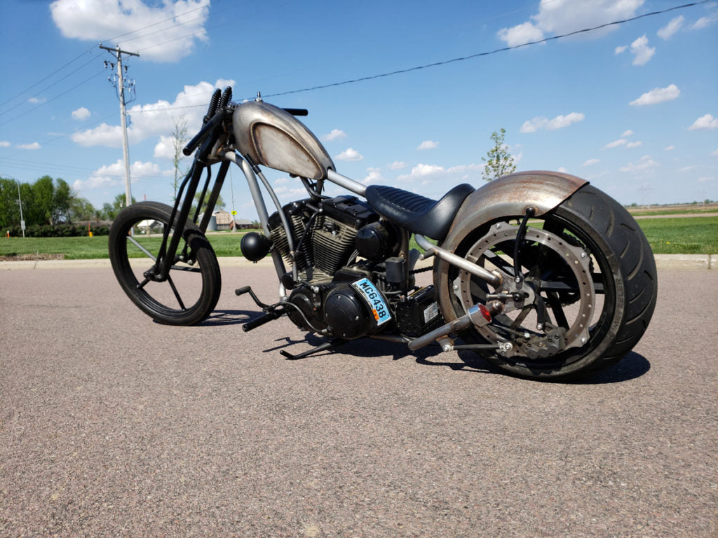 Chat Petit’s Raw Custom Build
